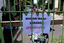 DKI Lakukan Mikro Lockdown...