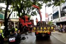 Tangis Pecah di Balikpapan,...
