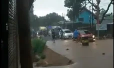 Pantura Banyuwangi Lumpuh,...