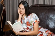 Kerap Umbar Aurat, Anya...