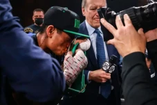 Mark Magsayo Juara Dunia,...