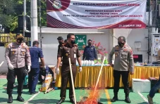 Kejari Tanjung Perak...