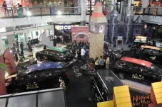 Awal Tahun, Kalla Toyota...