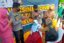 Kapolda Sulsel Lakukan...
