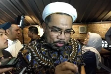 Ngabalin: Tak Ada Kaitan...