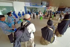 2 Jamaah Umrah Positif...