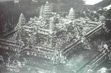 151 Foto Angkor Wat...