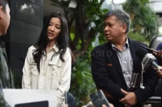 Mantan Pramugari Cantik...