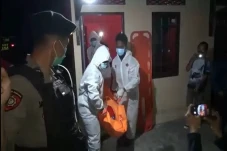 Usai Cerai dari Istrinya,...