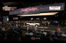 Ford Bronco Pope Terjual...