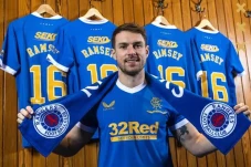 Gabung Rangers, Aaron...