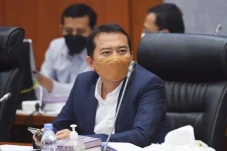 Ketua Komisi X : Evaluasi...