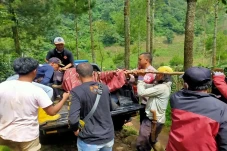 Hilang di Gunung Malabar,...
