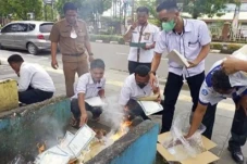 Ratusan Blangko Ijazah...