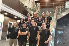 10 Finalis Casting Online...