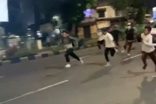 Janjian di Sosmed, Tawuran...
