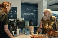 Jadi Sosok Dewa Zeus,...