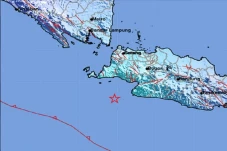 Gempa M5,5 Guncang Bayah,...