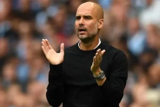Pep Guardiola Makan...