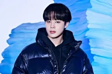 Jimin BTS Pulang dari...