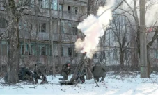 Pasukan Ukraina Gelar...