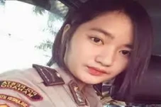Polwan Cantik Briptu...