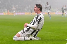 Debut Impresif Vlahovic...