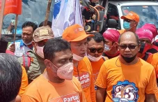 Demo di DPR, Buruh Ancam...