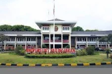 Guru Besar Unpad Paparkan...