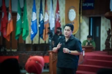 Pengusaha Ngawi Nilai...