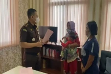 5 Pencuri Sawit Terharu...