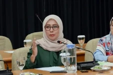 Komisi IX DPR Tegaskan...