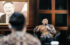 Heboh Haji Virtual,...