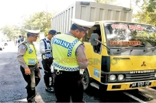 Sama-sama di Bidang...