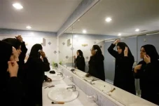 4 Larangan yang Pernah...