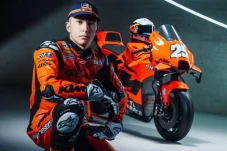 Rookie MotoGP 2022,...