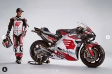 Susul Alex Marquez,...