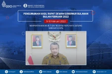 Suku Bunga Acuan Ditahan...