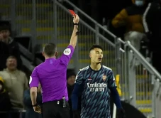 Hasil Wolves vs Arsenal:...