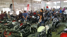 Deretan Motor Bermesin...