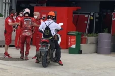 Pembalap MotoGP Banyak...