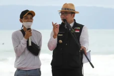 Gagal dalam Percintaan,...