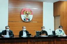 KPK Buka Seleksi untuk...