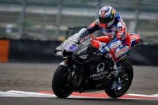 Jorge Martin: Kerikil...