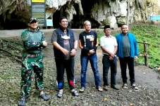 Bupati Maros Pimpin...