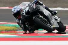 Alex Marquez Puas saat...