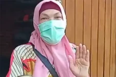 Dorce Gamalama Positif...