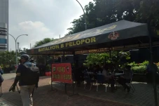 Buruh Demo Protes Aturan...