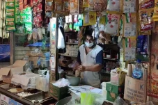 Pedagang Pasar Klender...
