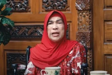 Dorce Gamalama, Artis...